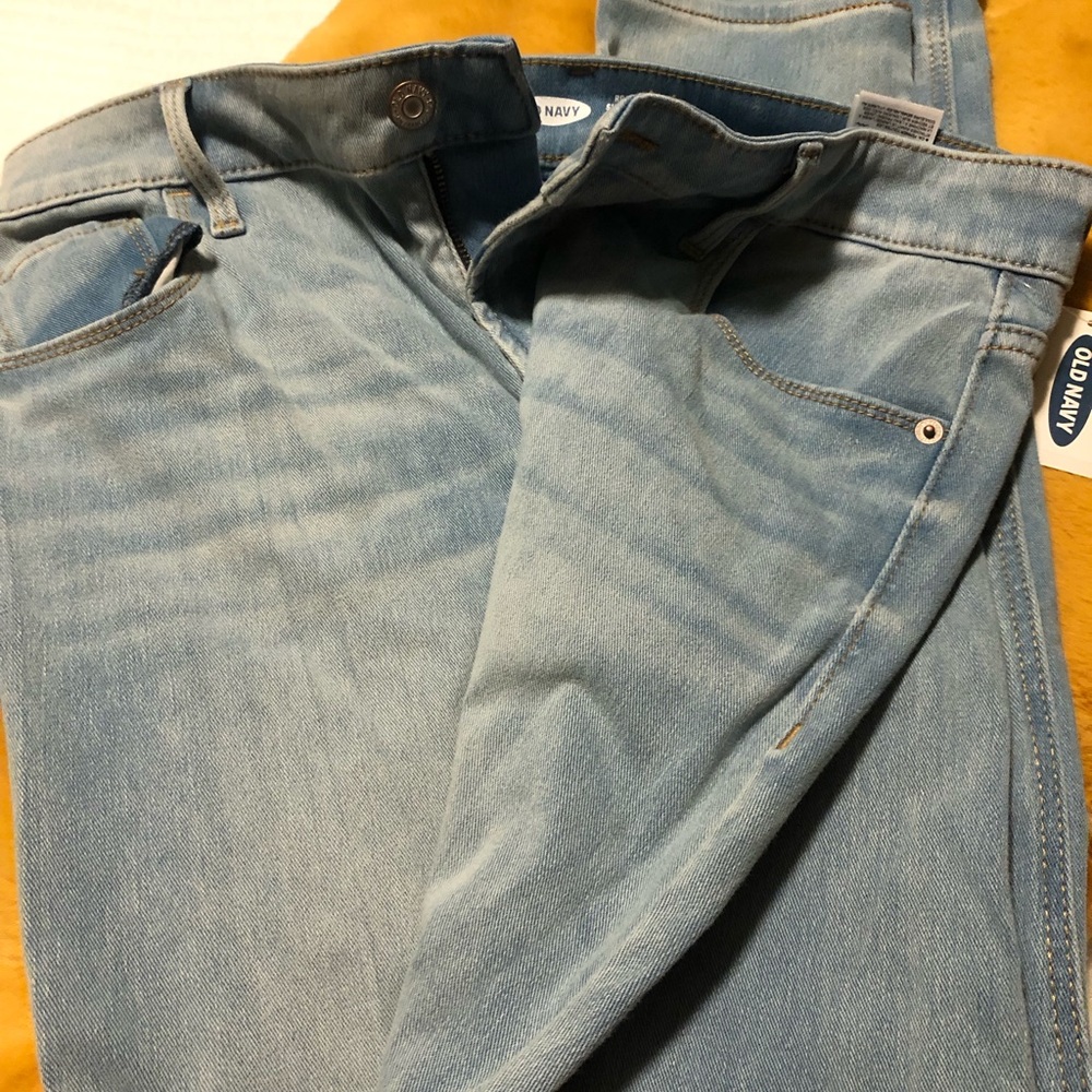 NWT Old navy light wash jeans 12 petite
